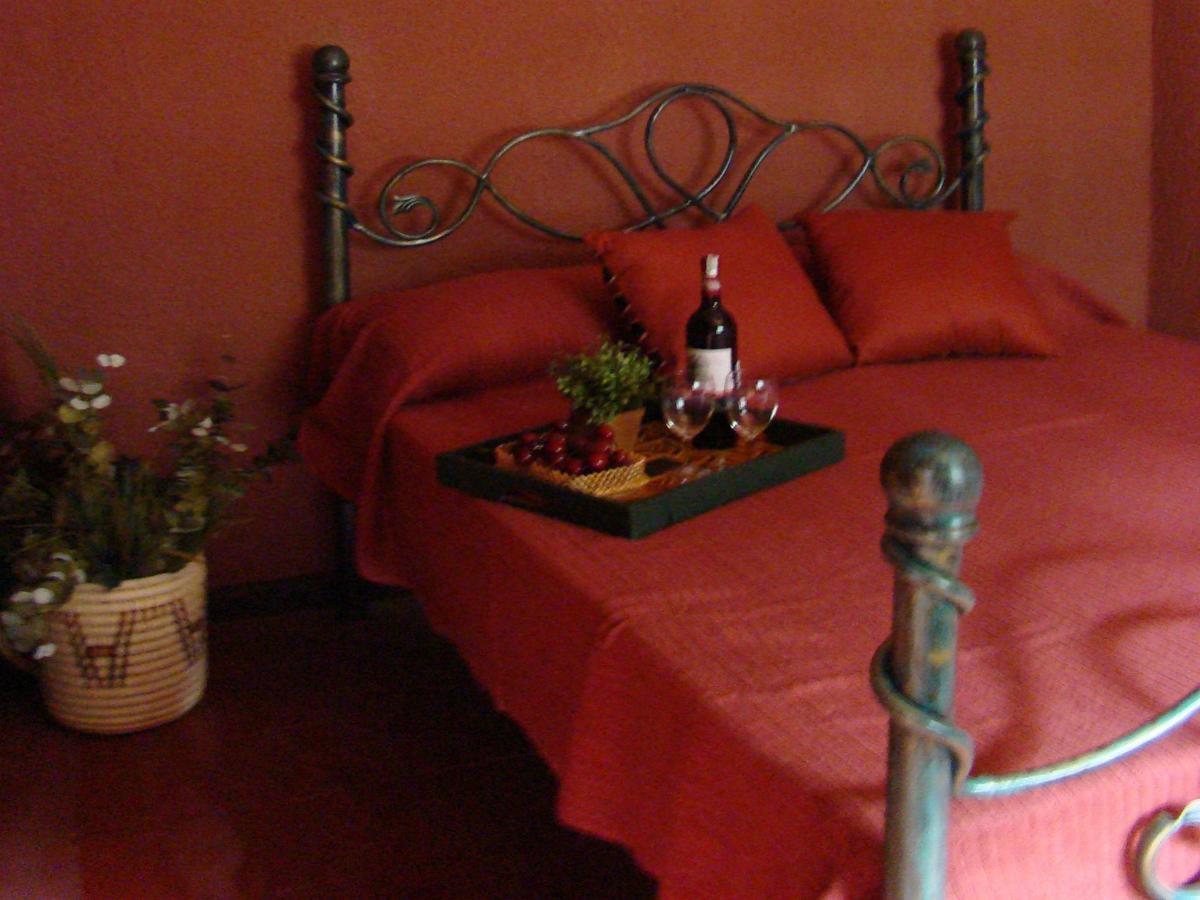Ikweta Country Inn Maua Kaathene Екстер'єр фото